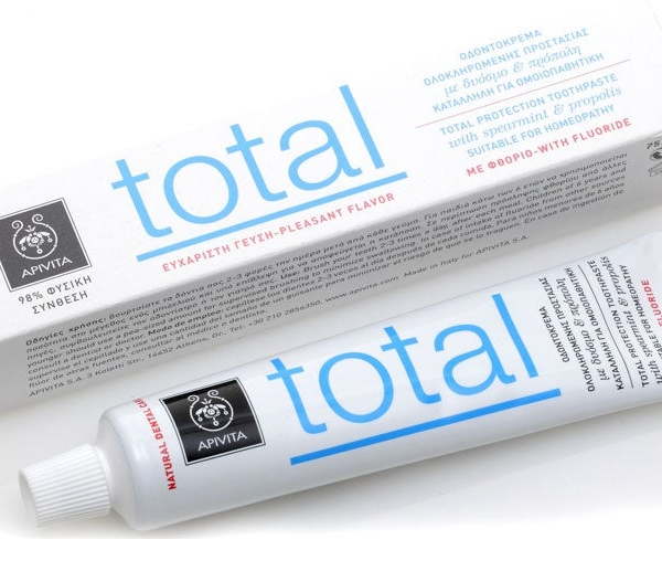 Apivita Crema Dental Protección Total Hierbabuena y Propóleo con Fluor 75 ml