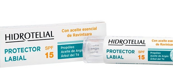 Hidrotelial Protector Labial Activo SPF15 4 gr