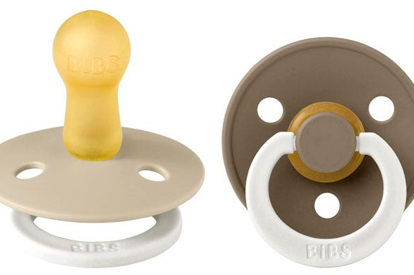 Bibs Chupetes Nocturnos Colours Vainilla/Dark Oak 0-6m 2 uds